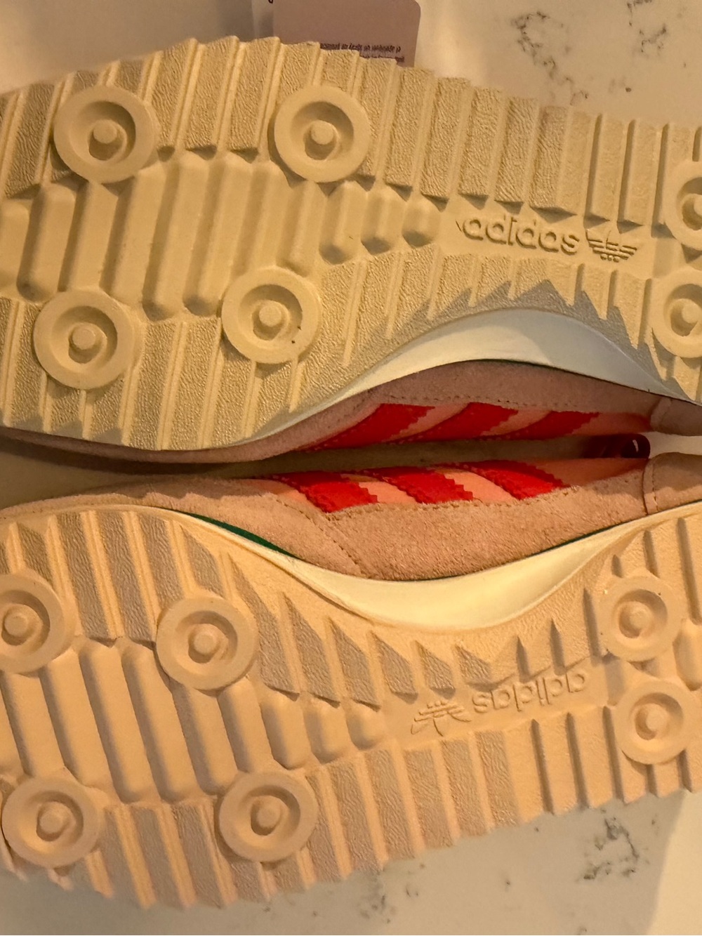 adidas Women’s Originals Pink /Red Retro Sneaker Samba Adidas Runs Large Size 8 - Picture 8 of 9